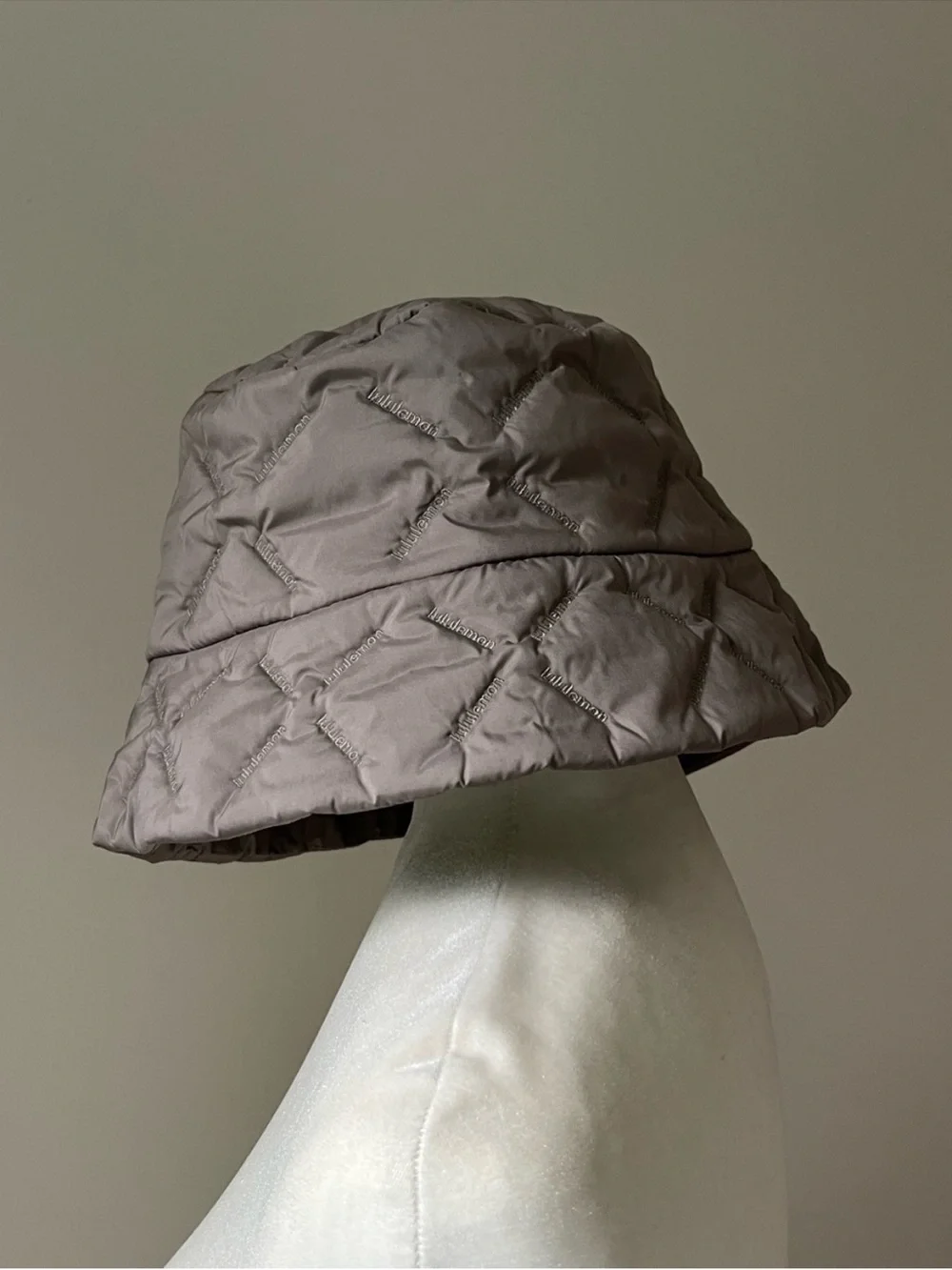 lululemon Ash Grey Quilted Fleece-Lined Bucket Hat